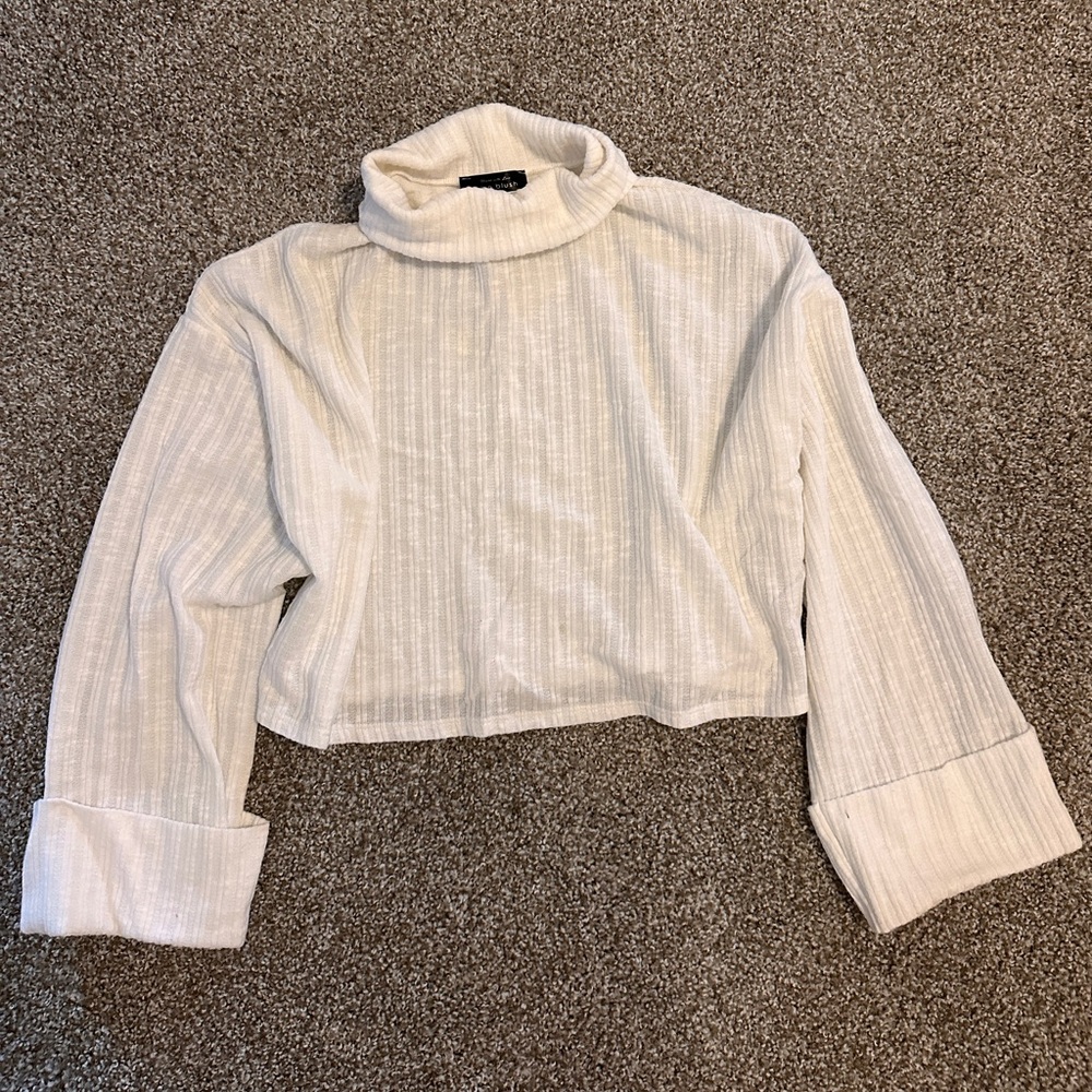 Medium sweater